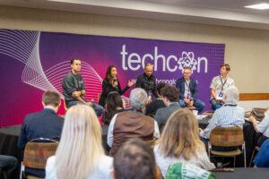 P3368994